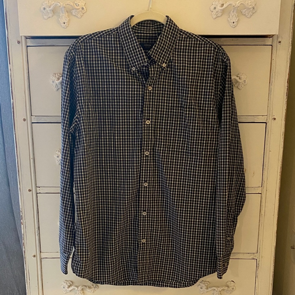 Arrow Men's Black and White Plaid Shirt